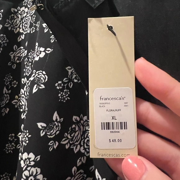 NWT: Black & White Floral Mini Skirt - Picture 3 of 5